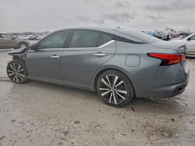 Nissan Altima Sl Image 2