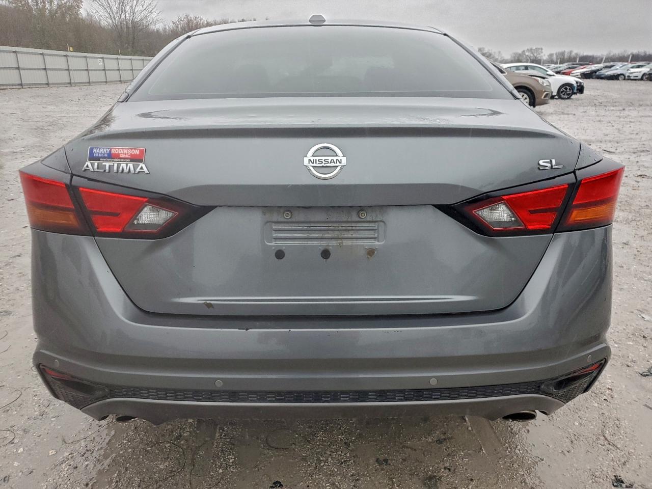 Nissan Altima Sl Image 9