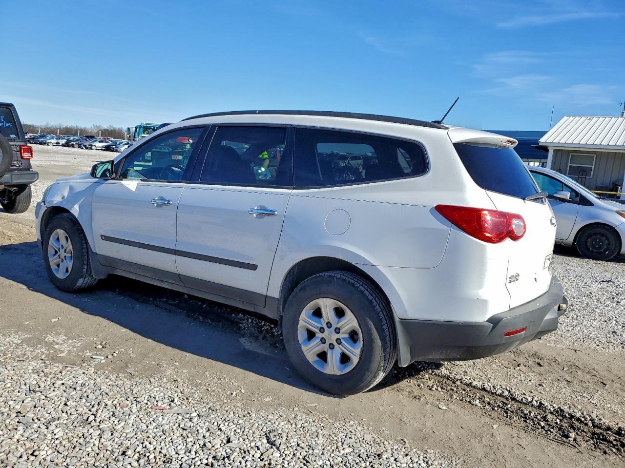 Chevrolet Traverse Ls Image 4