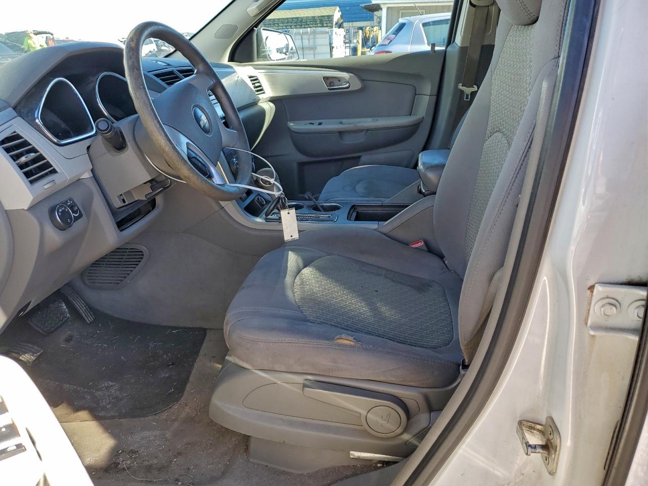 Chevrolet Traverse Ls Image 10