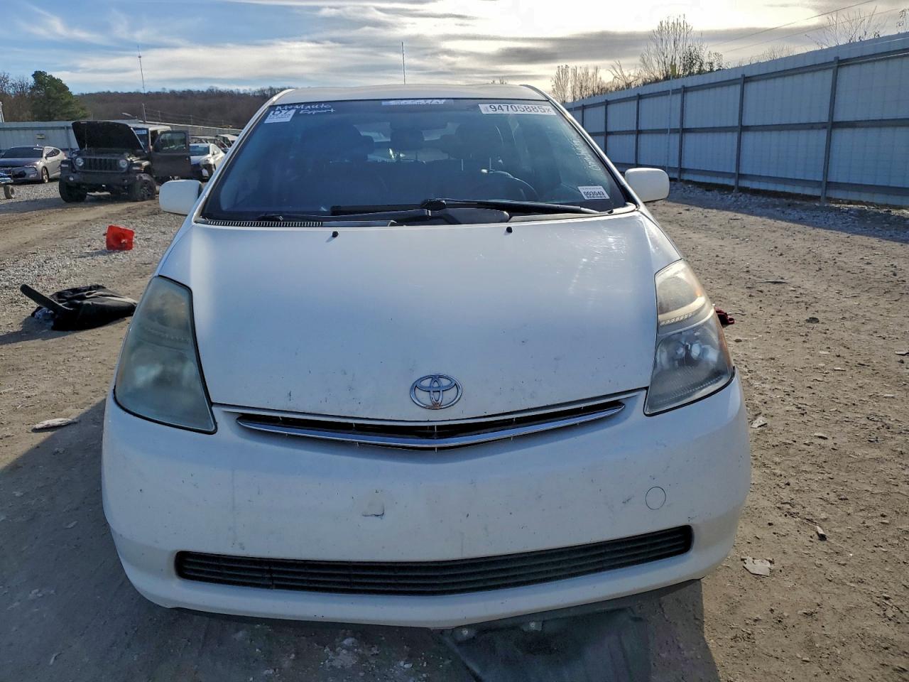 Toyota Prius Image 6