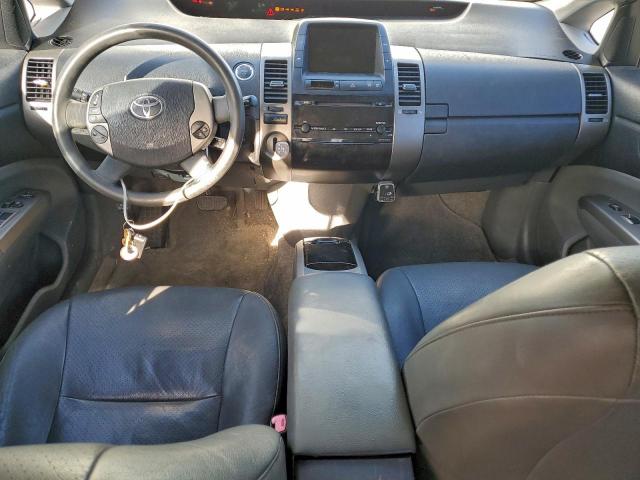 Toyota Prius Image 9