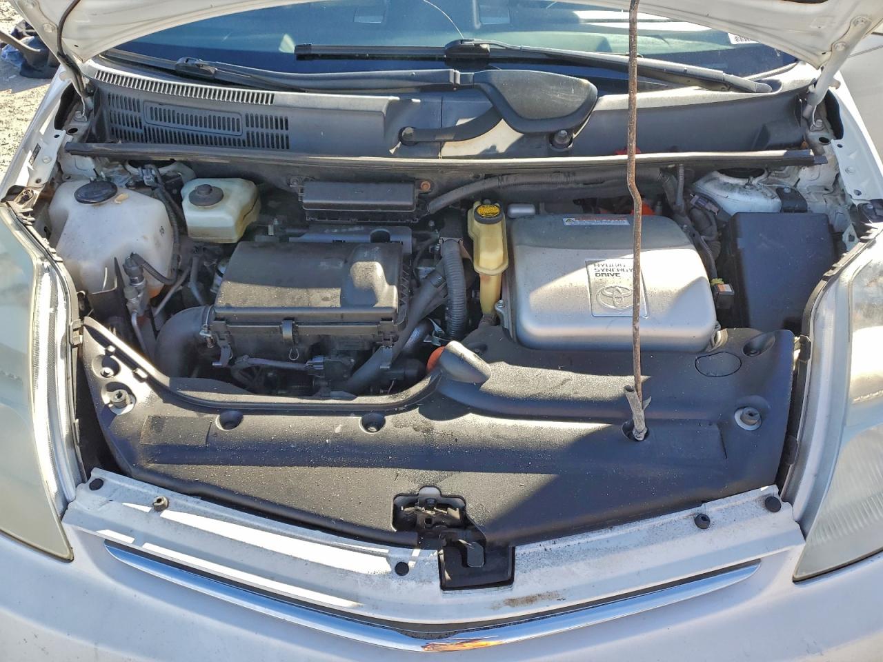 Toyota Prius Image 10