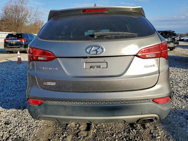Hyundai SANTA FE Image 4