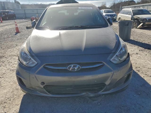 Hyundai ACCENT Se Image 2