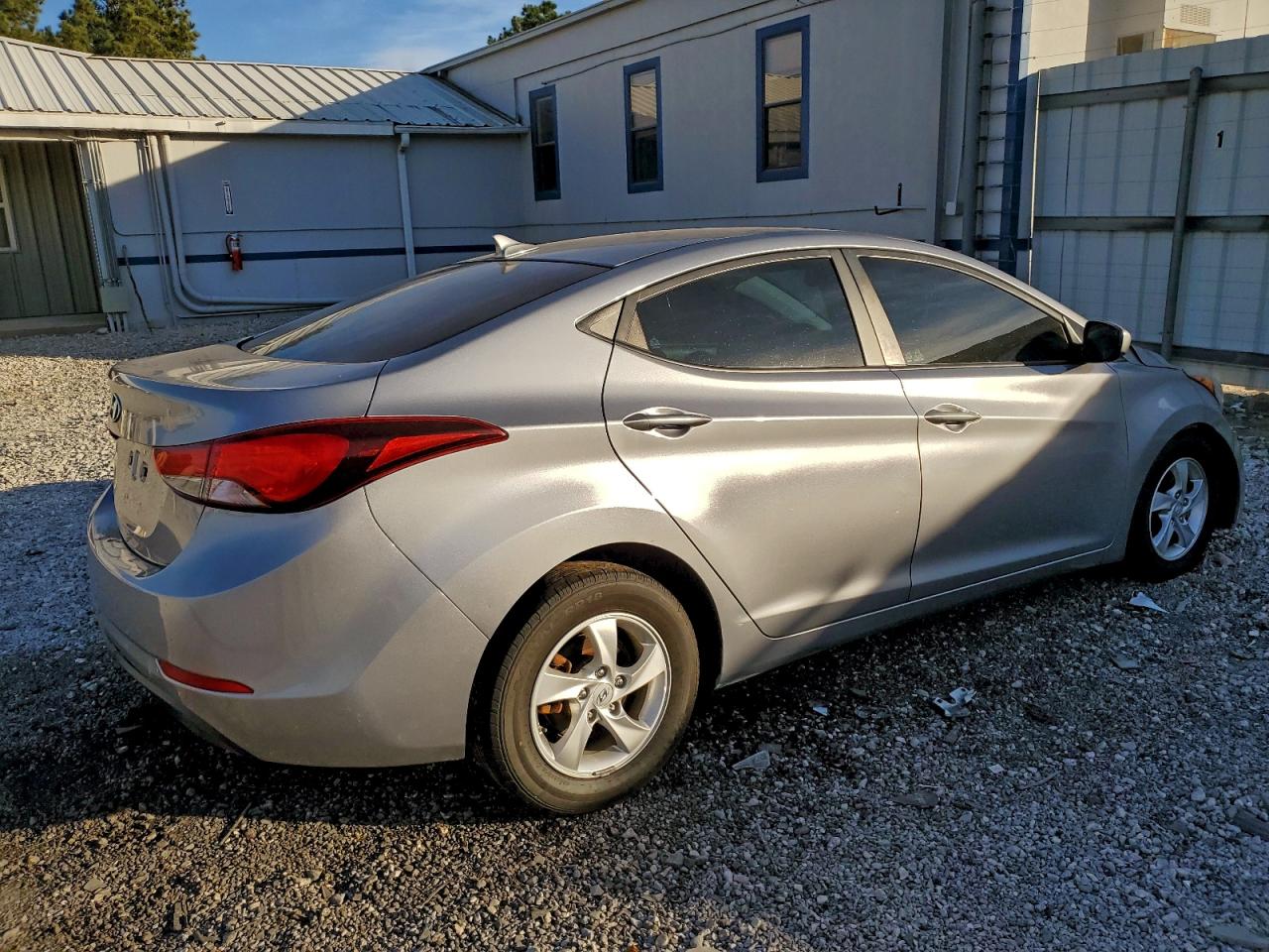 Hyundai ELANTRA Se Image 3