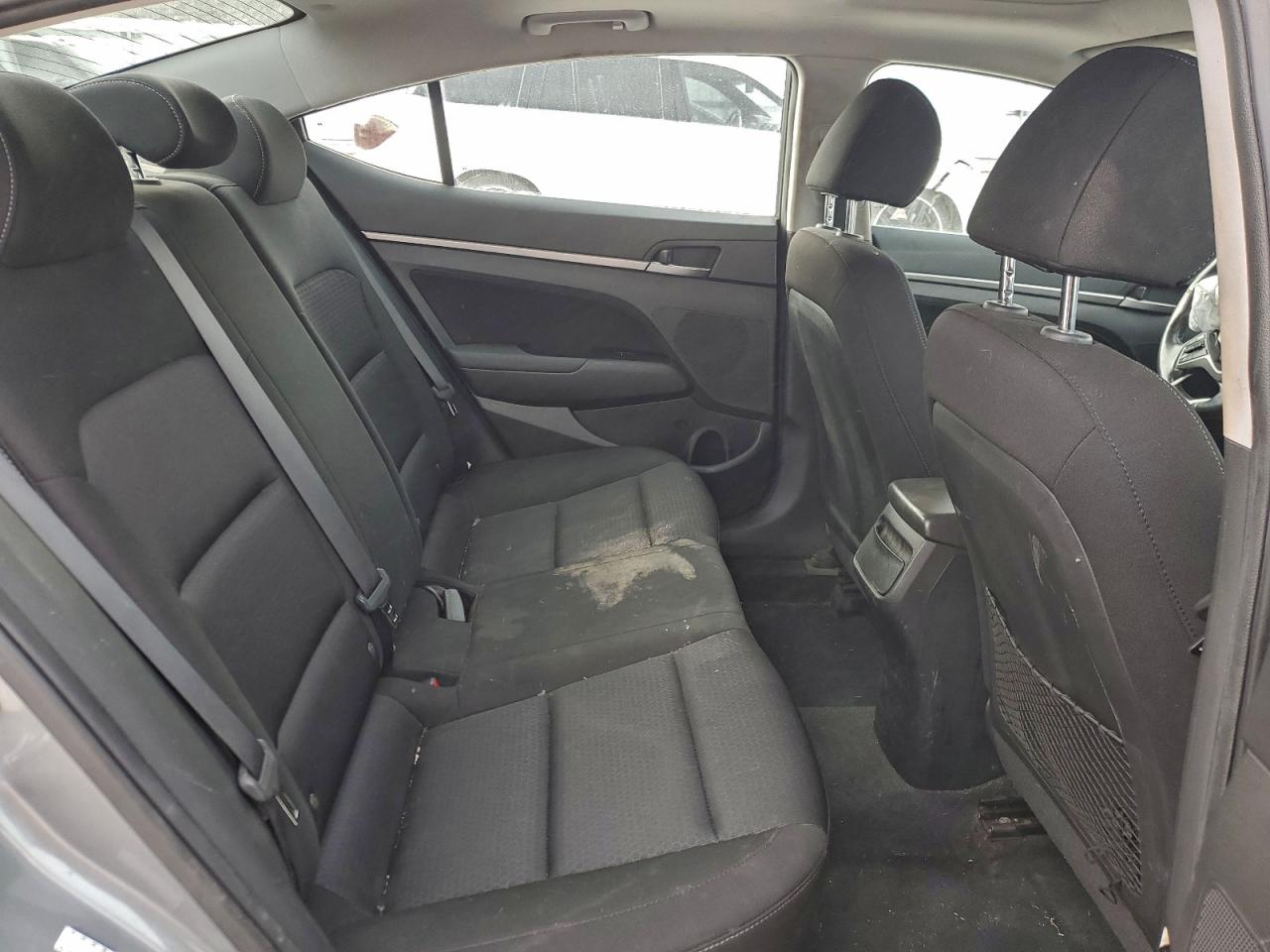 Hyundai ELANTRA Sel Image 8