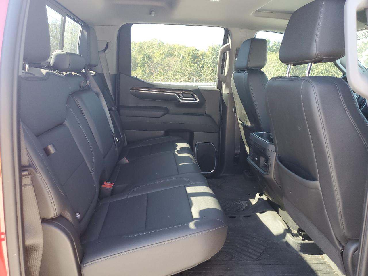 Chevrolet Silverado K1500 Rst Image 3