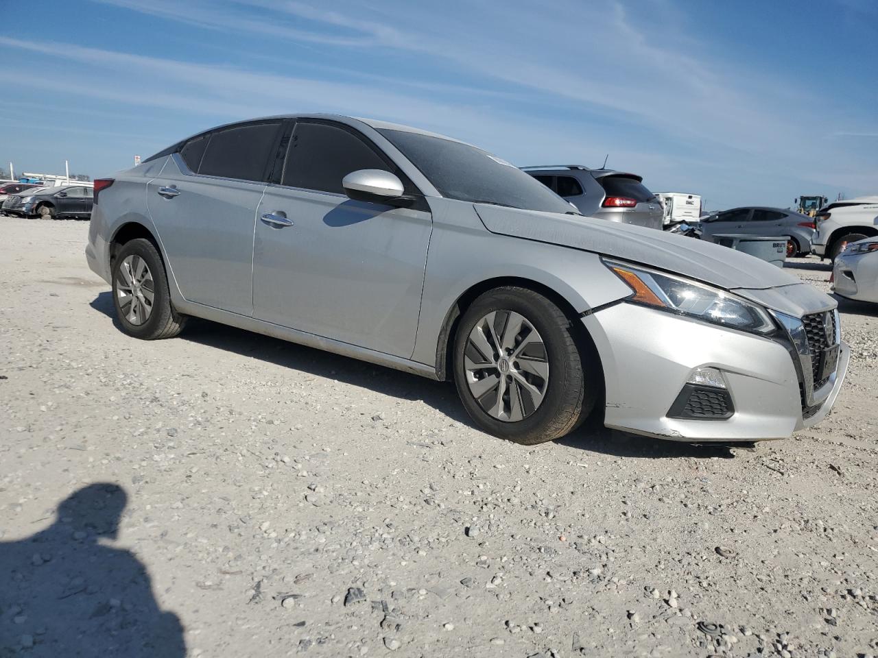 Nissan Altima S Image 11