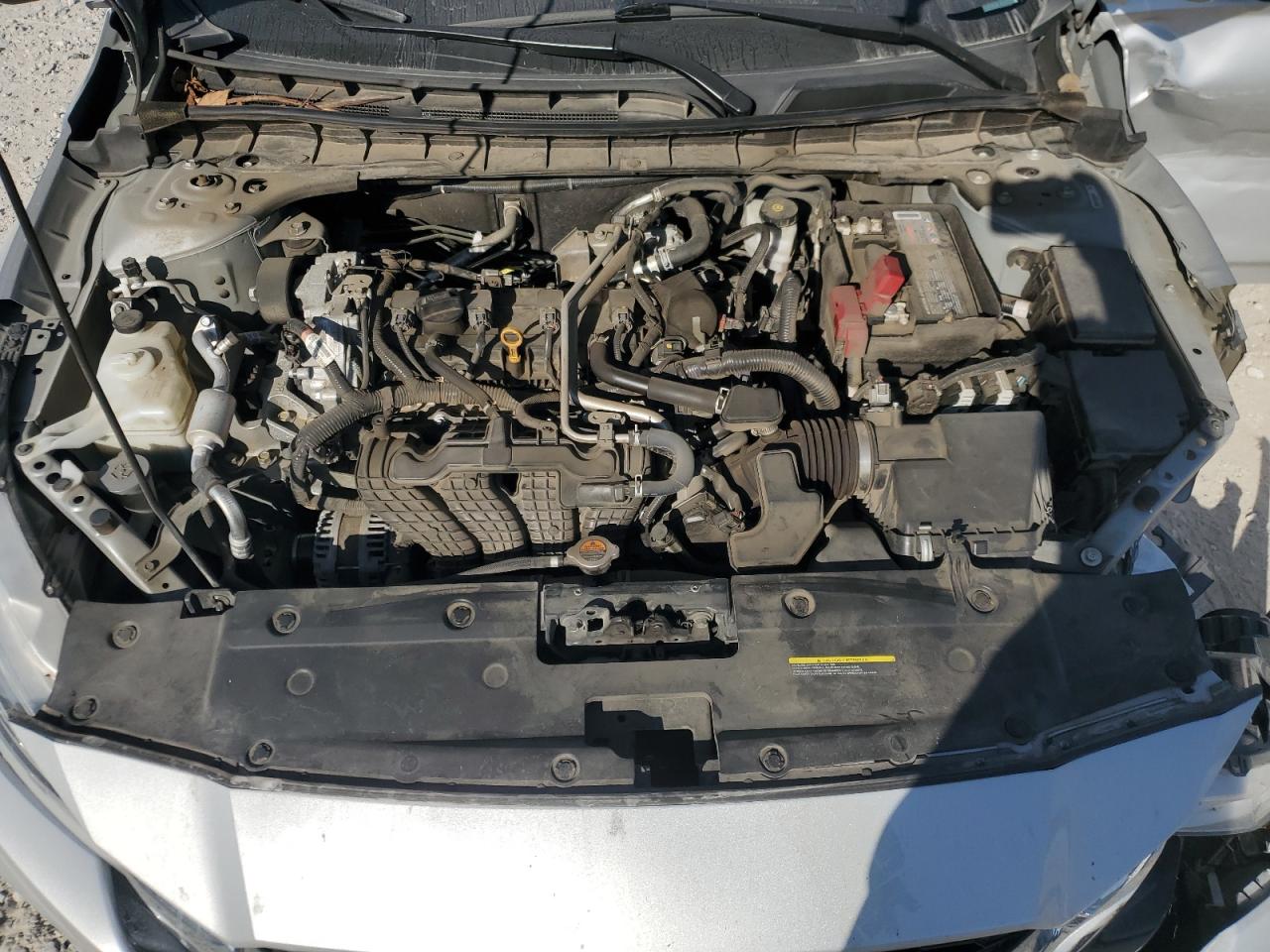 Nissan Altima S Image 5