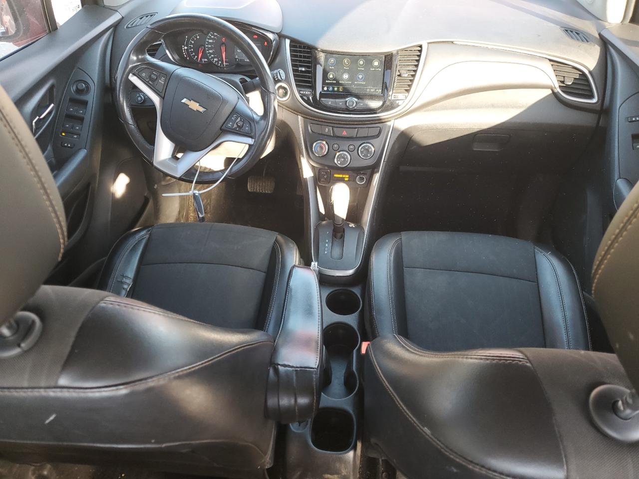 Chevrolet Trax 1lt Image 2