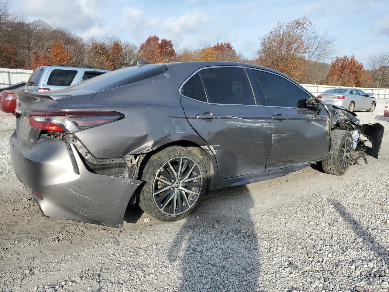 Toyota Camry Se Image 5