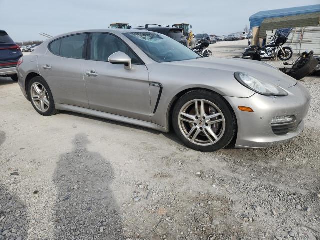 Porsche Panamera 2 Image 5
