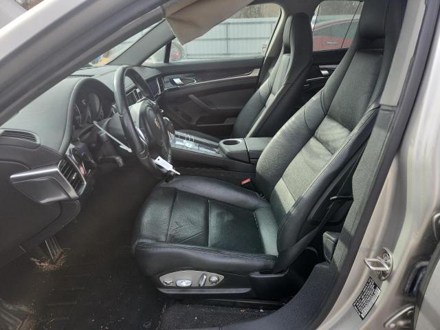 Porsche Panamera 2 Image 7