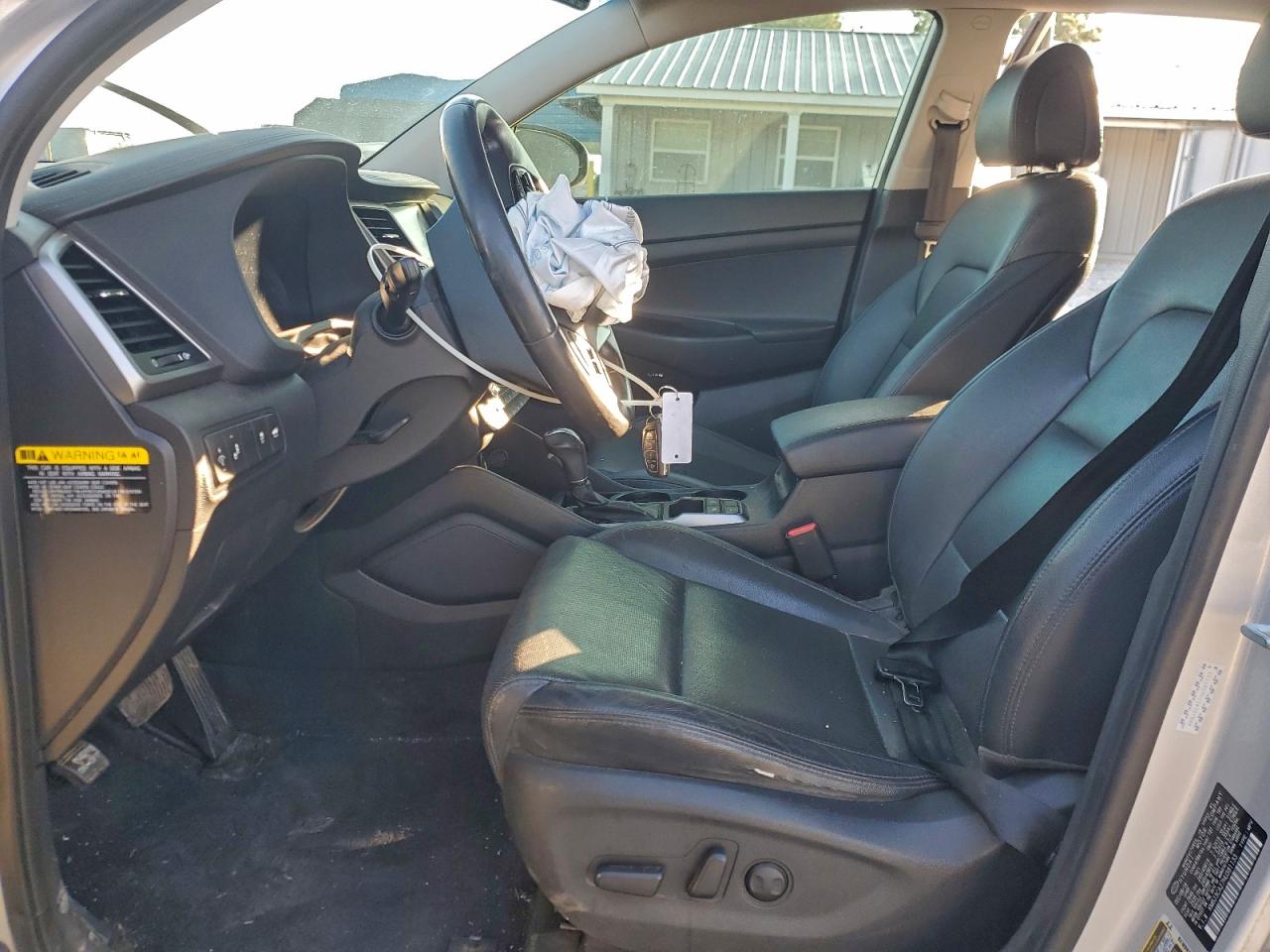 Hyundai TUCSON Limited Image 9