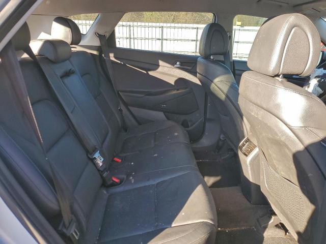 Hyundai TUCSON Limited Image 12