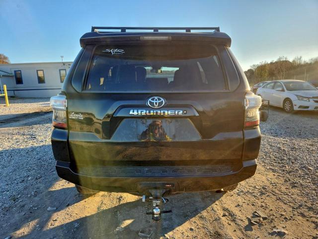 Toyota 4Runner Sr5/sr5 Premium Image 5