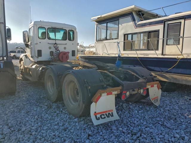 Peterbilt 579 Image 7