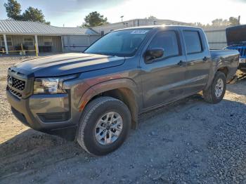  Salvage Nissan Frontier