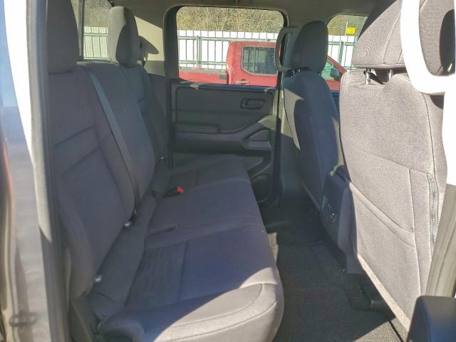 Nissan Frontier S Image 8