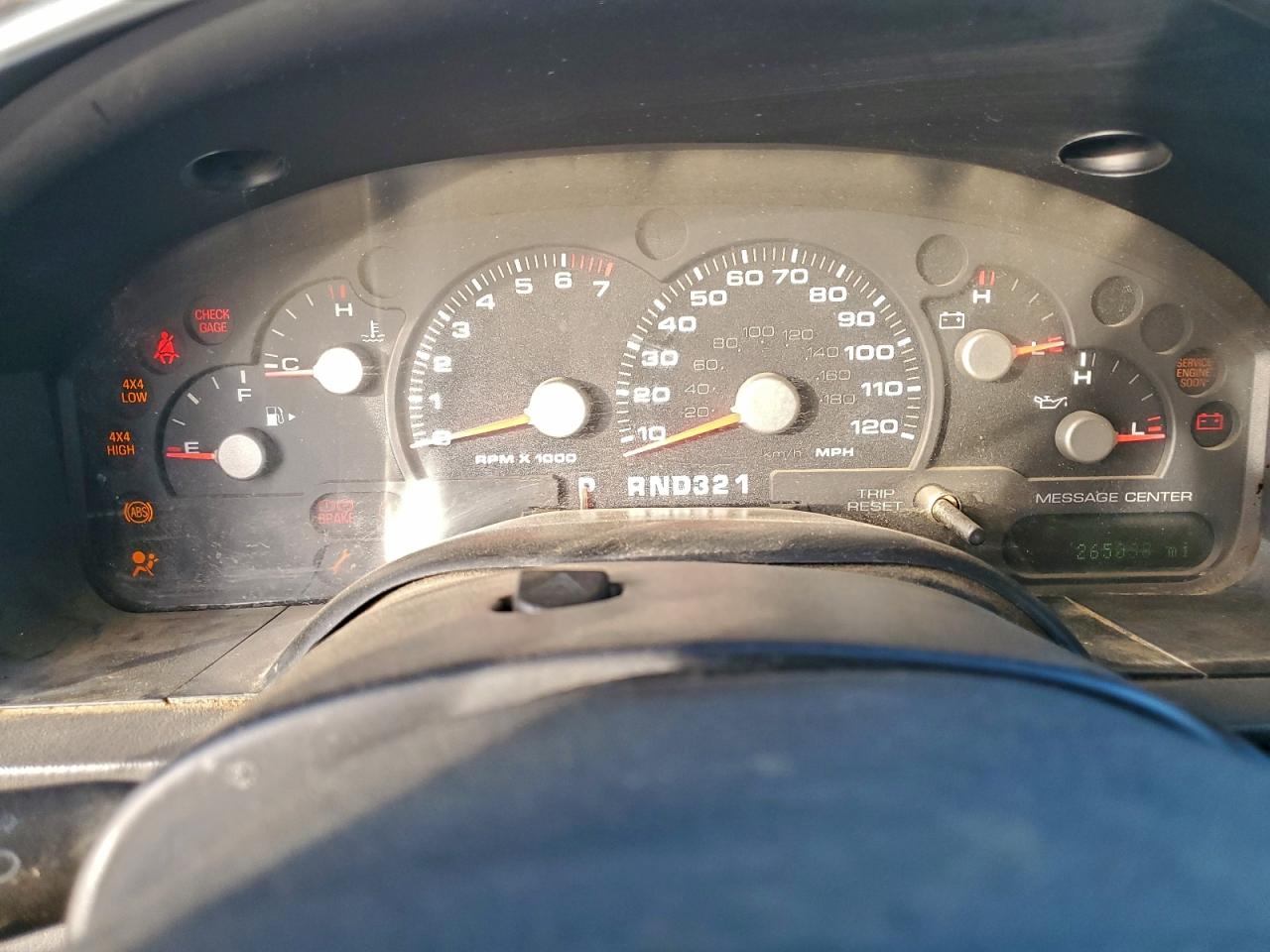 Ford Explorer Xlt Image 6