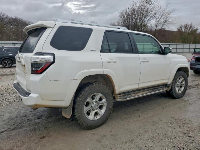 Toyota 4Runner Sr5/sr5 Premium Image 4