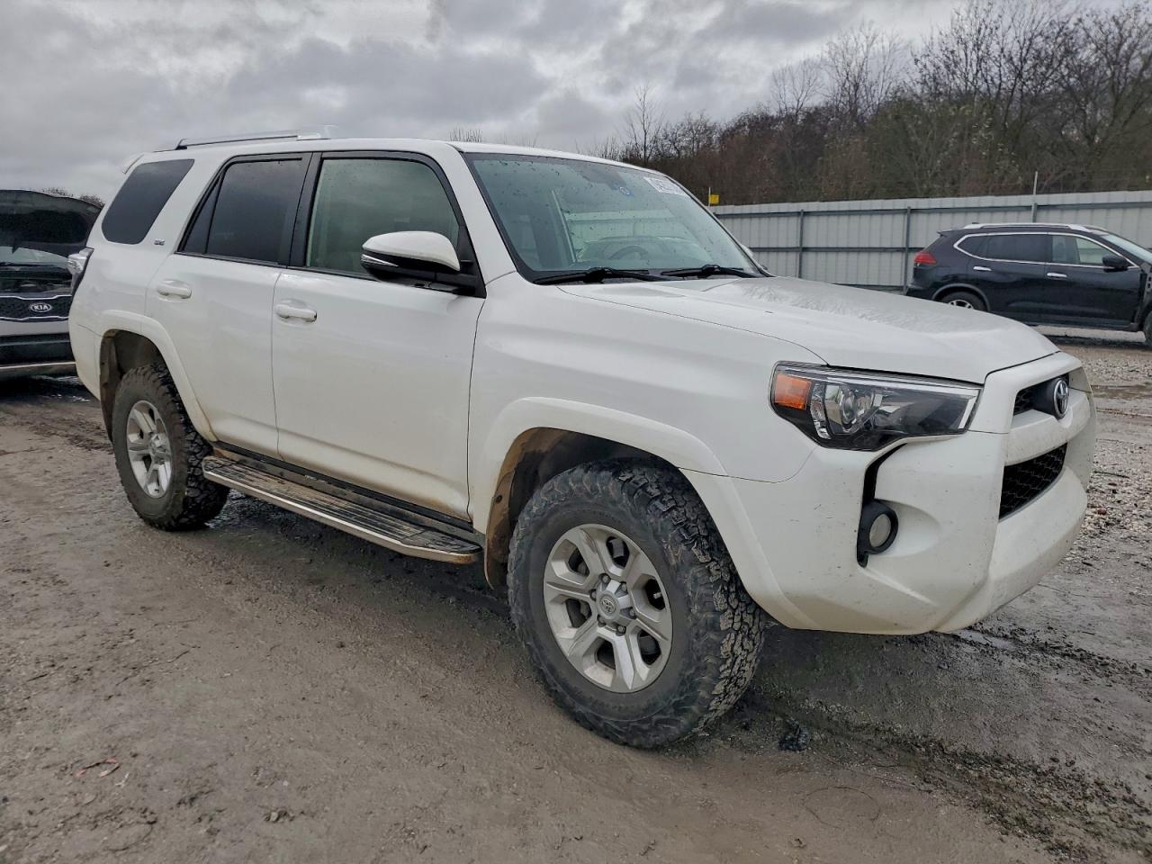 Toyota 4Runner Sr5/sr5 Premium Image 3