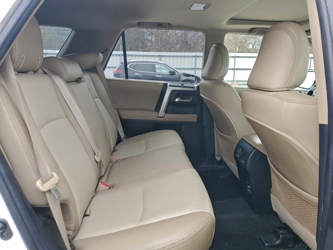 Toyota 4Runner Sr5/sr5 Premium Image 8