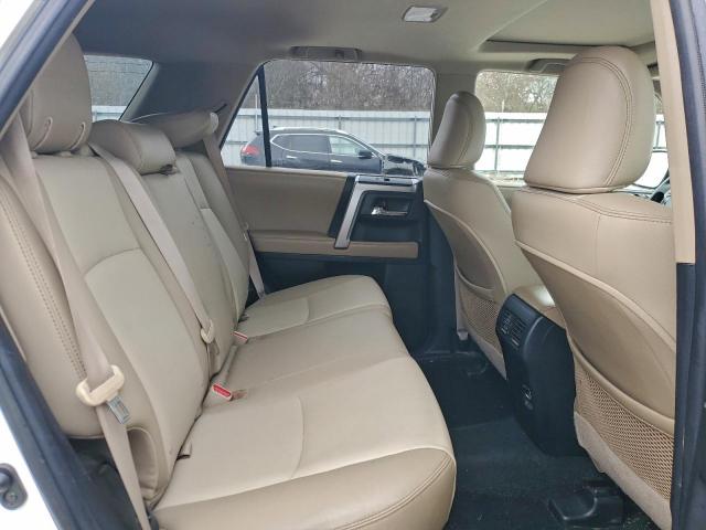 Toyota 4Runner Sr5/sr5 Premium Image 8