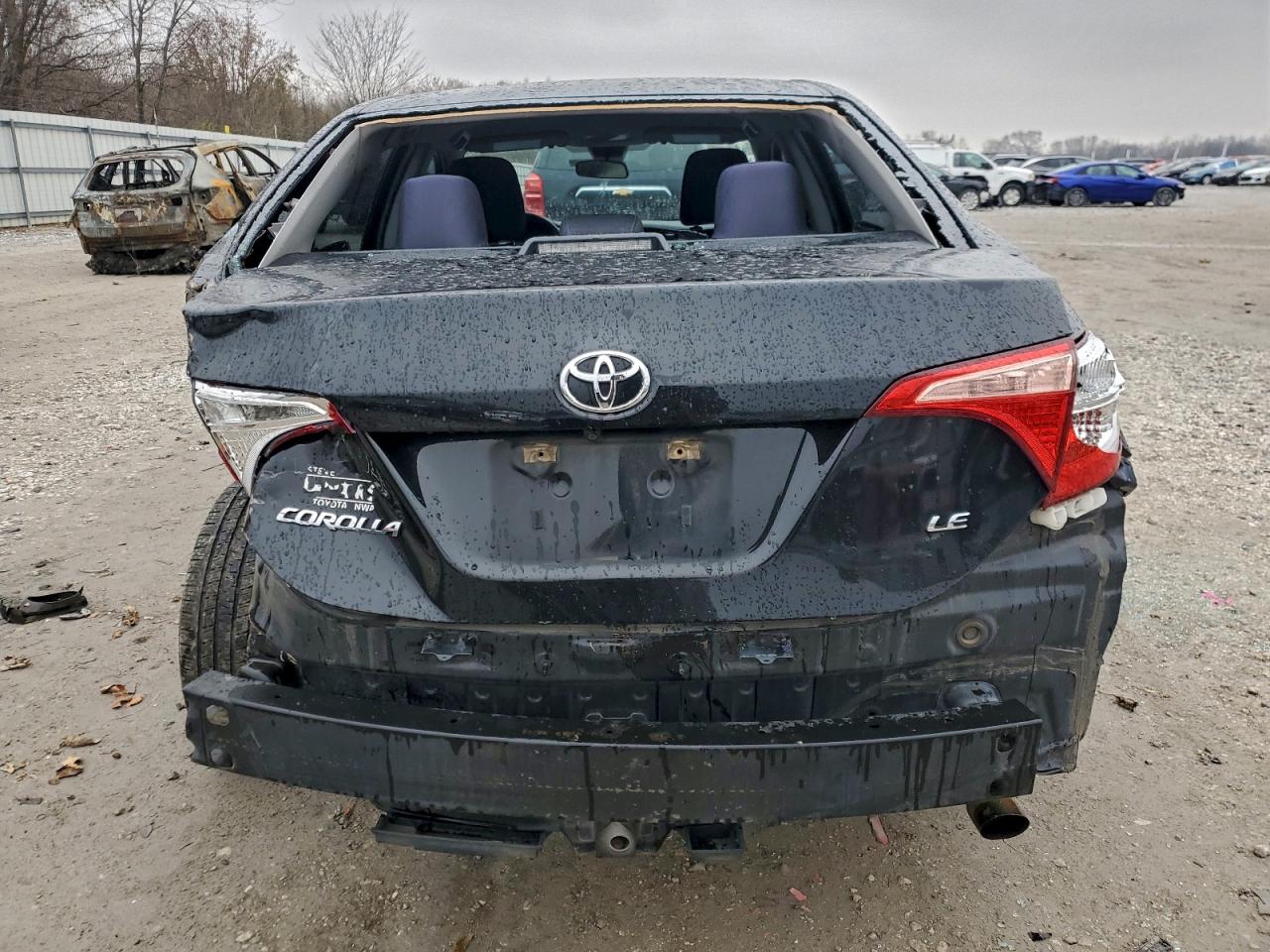 Toyota Corolla L Image 7