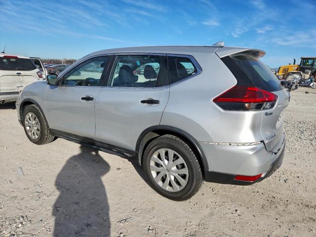 Nissan Rogue S Image 11