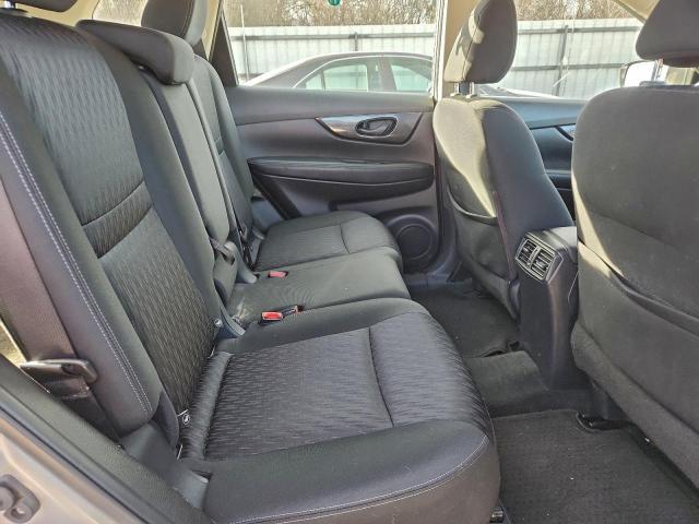 Nissan Rogue S Image 12