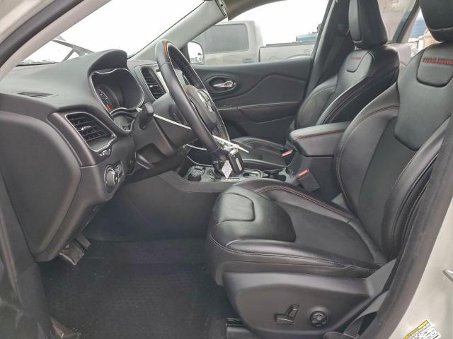 Jeep Cherokee Trailhawk Image 7