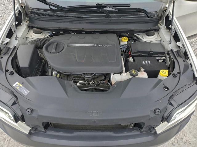 Jeep Cherokee Trailhawk Image 11