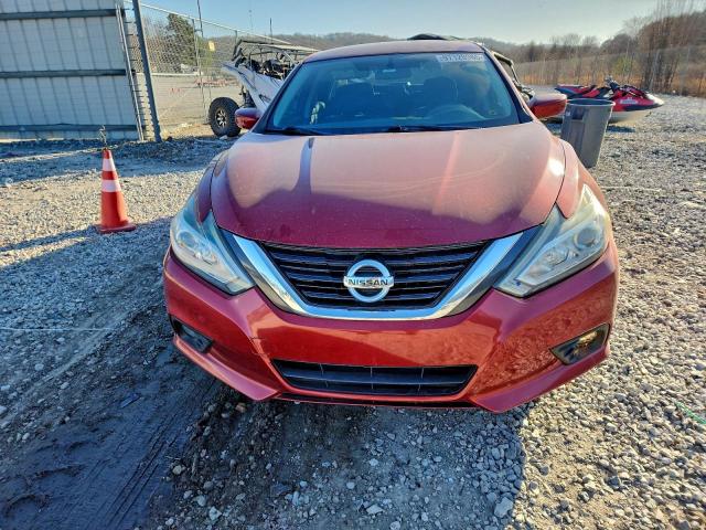 Nissan Altima 2.5 Image 11