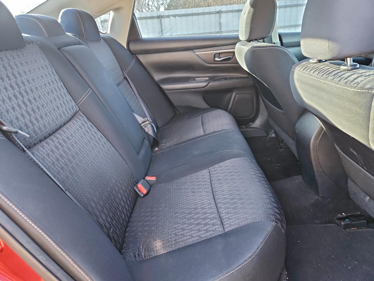 Nissan Altima 2.5 Image 3