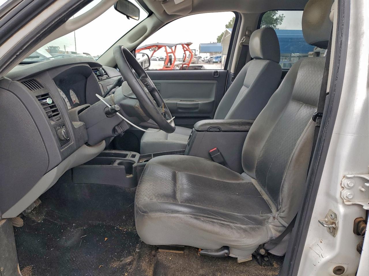 Dodge Dakota Sxt Image 4