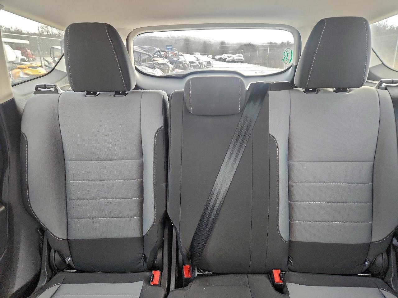 Ford Escape S Image 9