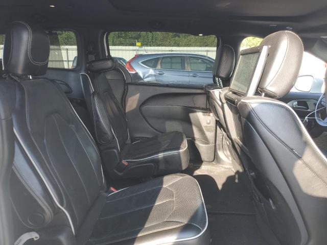 Chrysler Pacifica Limited Image 13