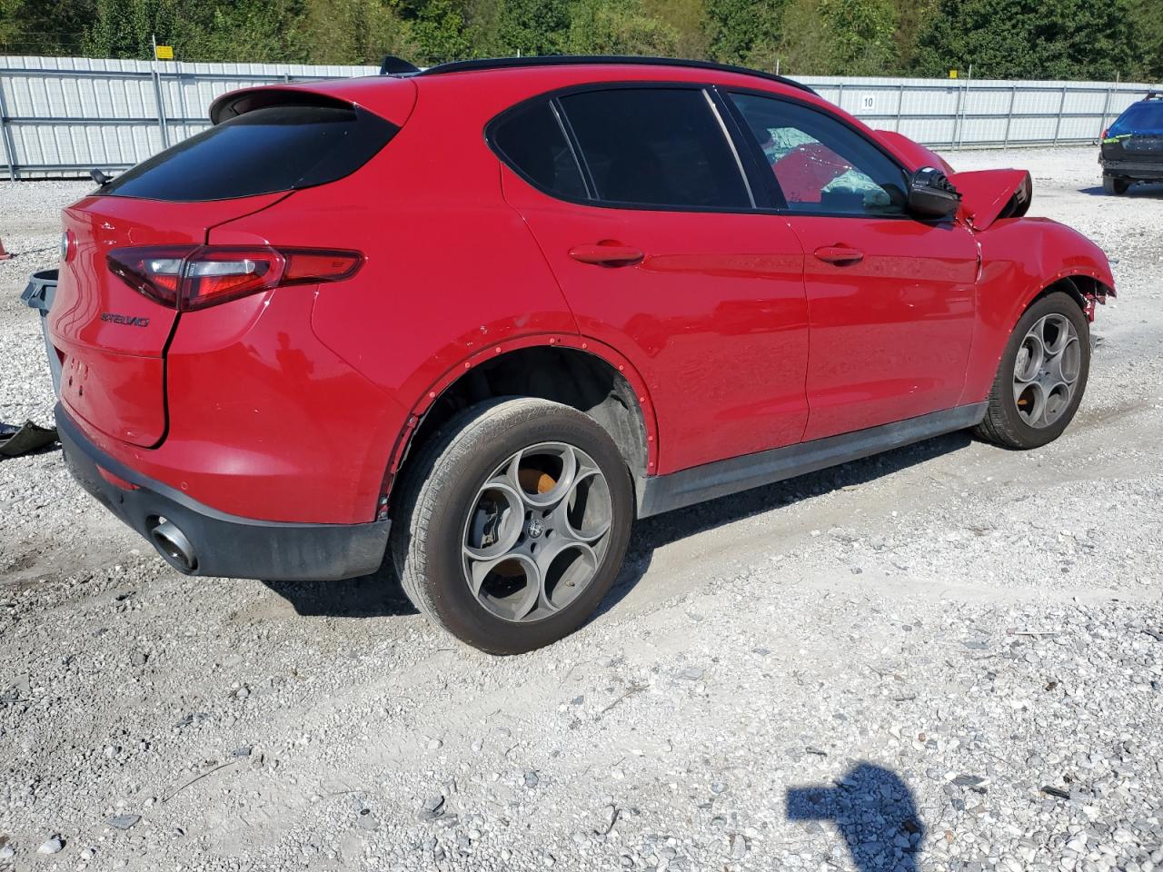 Alfa Romeo Stelvio Sport Image 14