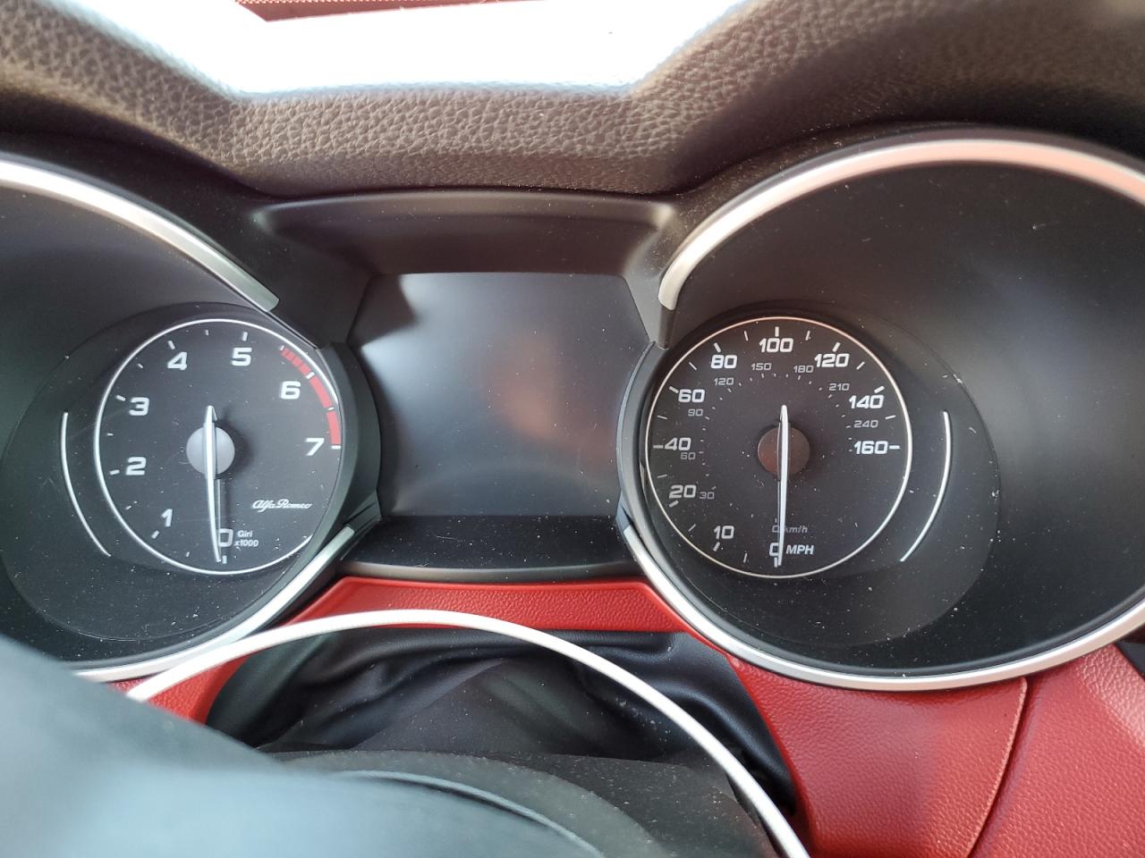 Alfa Romeo Stelvio Sport Image 6