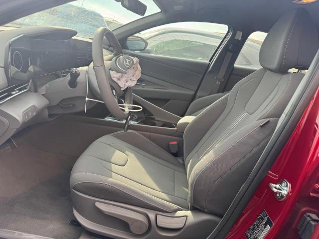 Hyundai ELANTRA Blue Image 6