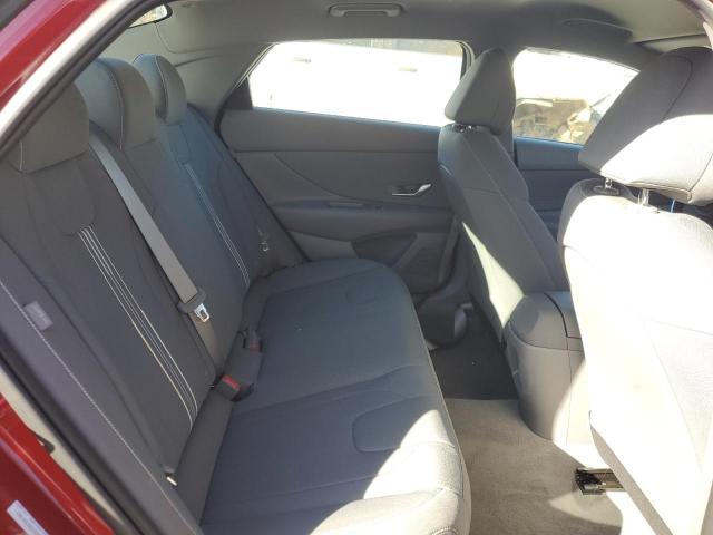 Hyundai ELANTRA Blue Image 7