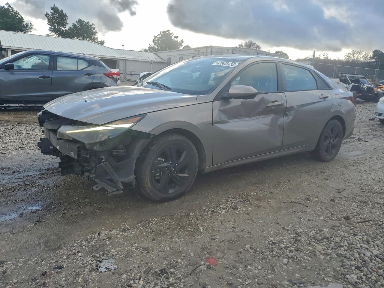 Hyundai ELANTRA Sel Image 1