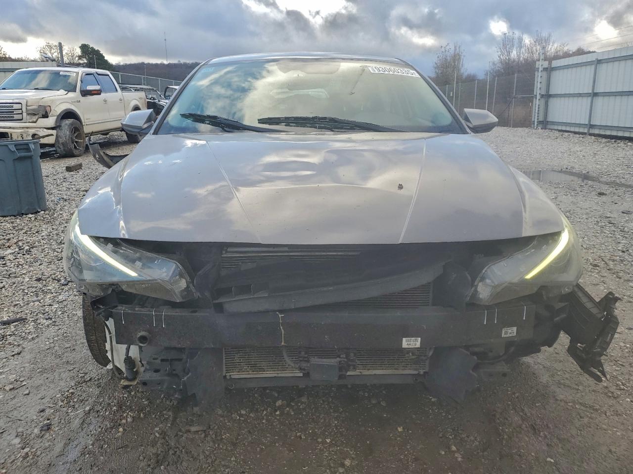 Hyundai ELANTRA Sel Image 7