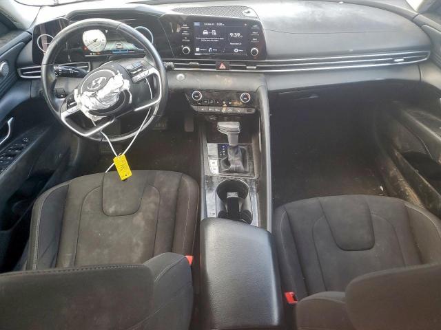 Hyundai ELANTRA Sel Image 8