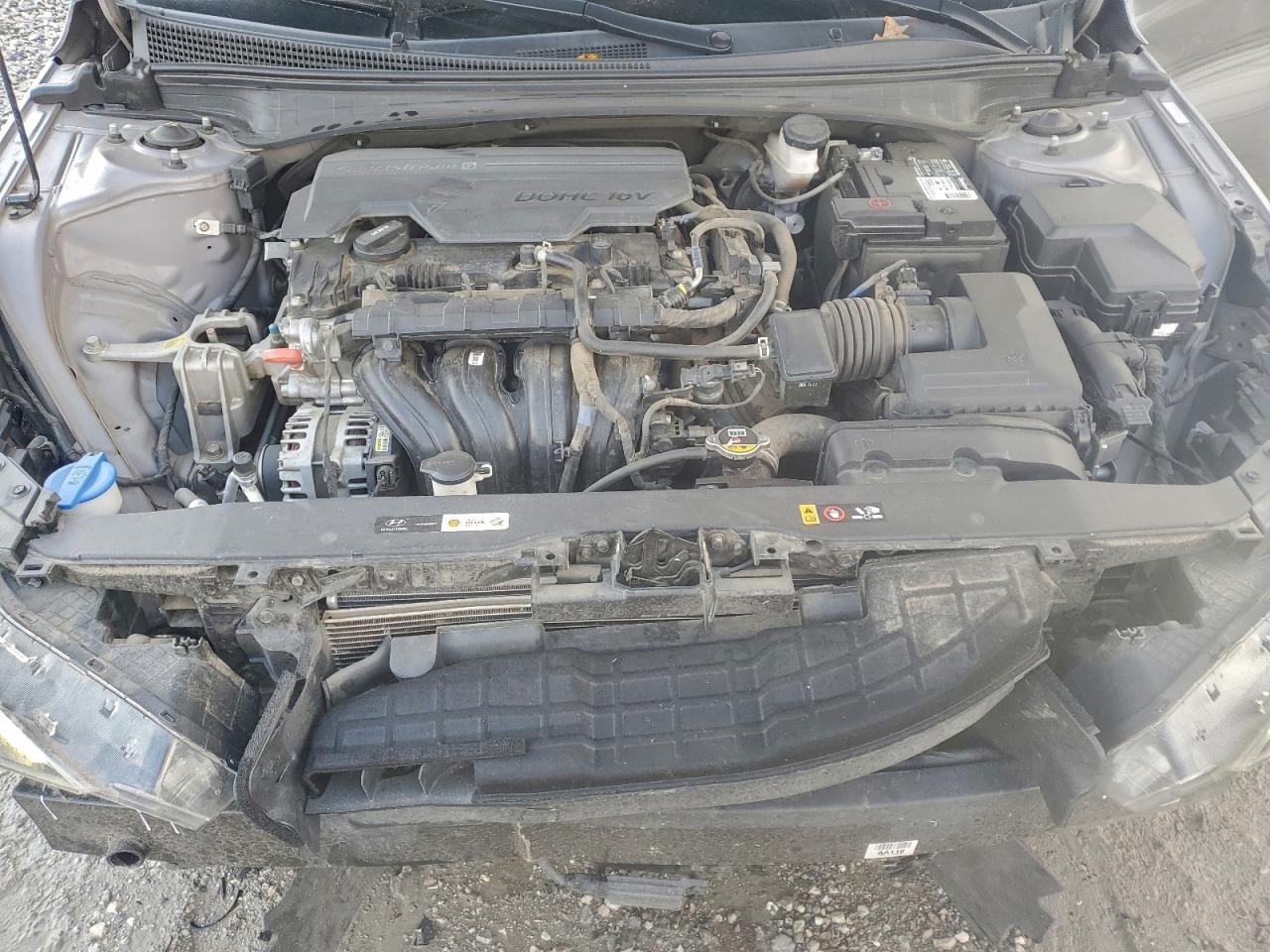 Hyundai ELANTRA Sel Image 12