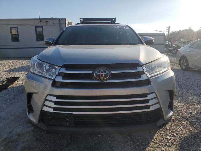 Toyota Highlander Le Image 6