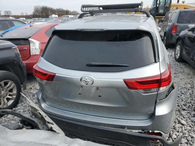 Toyota Highlander Le Image 4