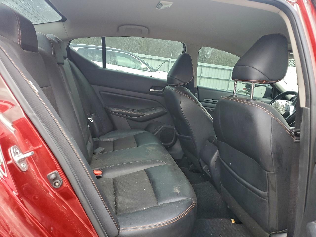 Nissan Altima Sr Image 7